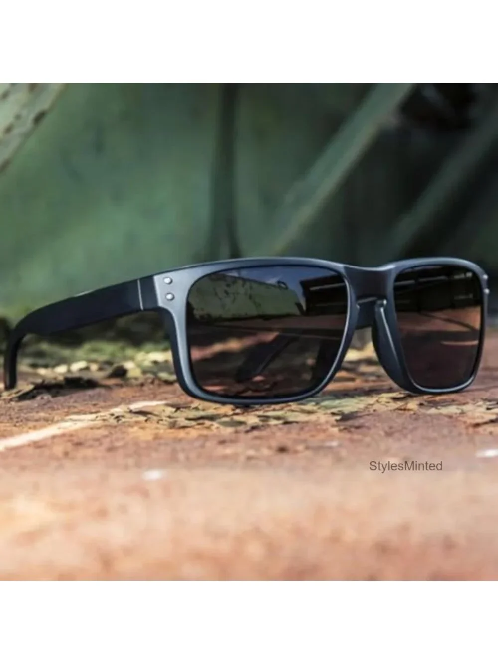 Matte Finish Polarized Square Sunglasses UV Protection for Men Women